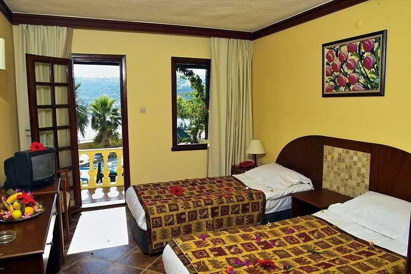 Green Beach Resort Гюндоган Екстериор снимка